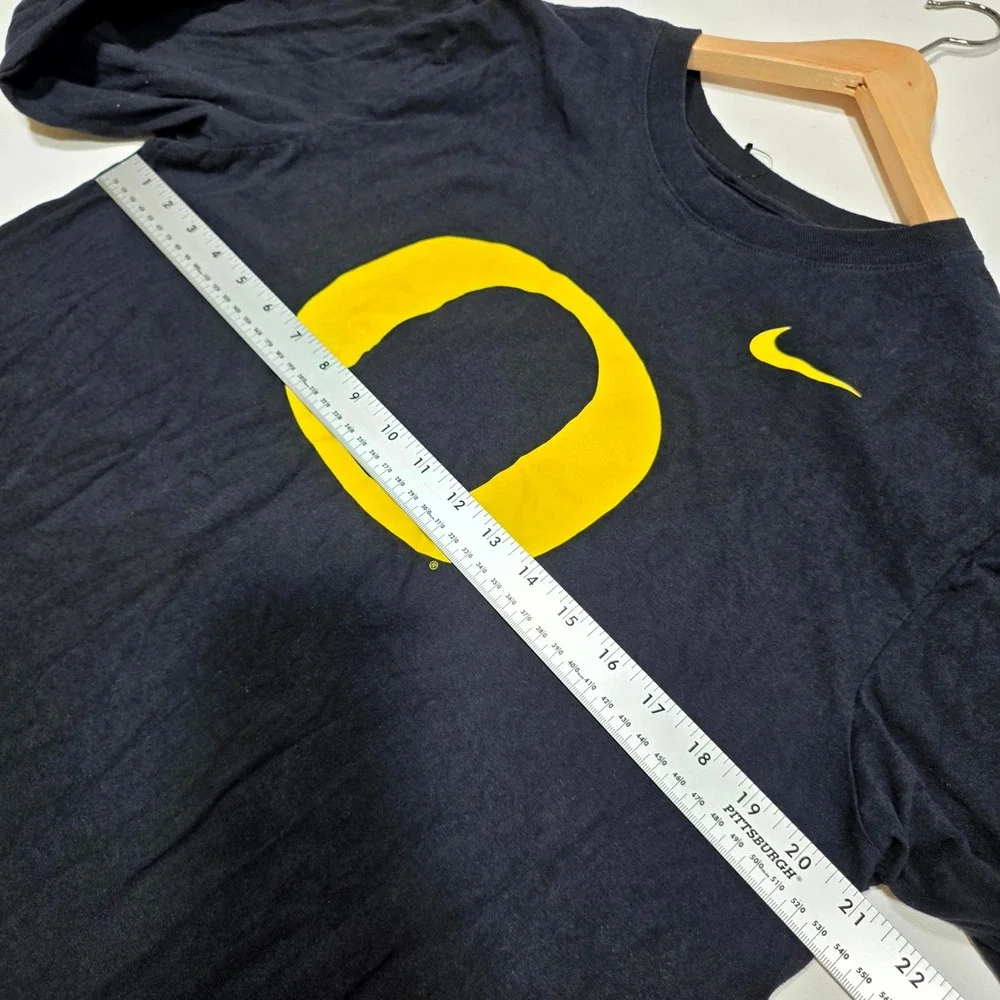 Nike Oregon Ducks Shirt Mens XL Black Long Sleeve Logo NCAA Football Fan Gear
